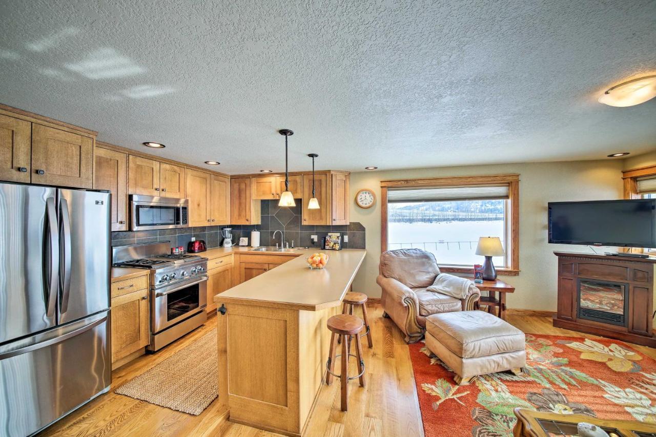 Lake Pend Oreille Condo With Porch And Mountain View! Sandpoint Exteriör bild