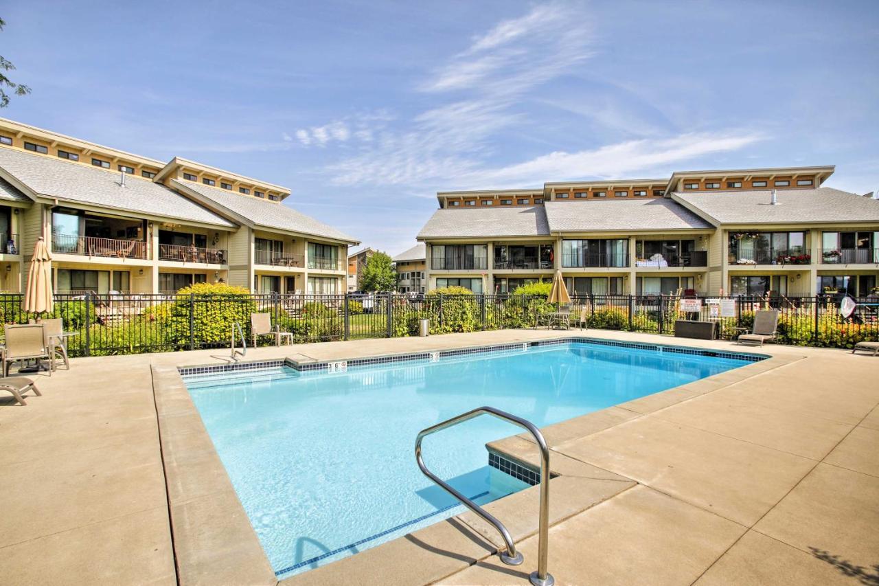 Lake Pend Oreille Condo With Porch And Mountain View! Sandpoint Exteriör bild