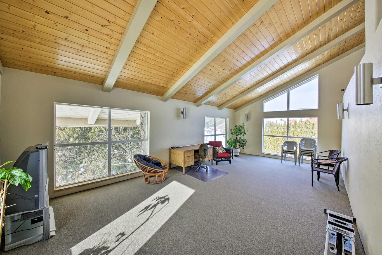 Lake Pend Oreille Condo With Porch And Mountain View! Sandpoint Exteriör bild