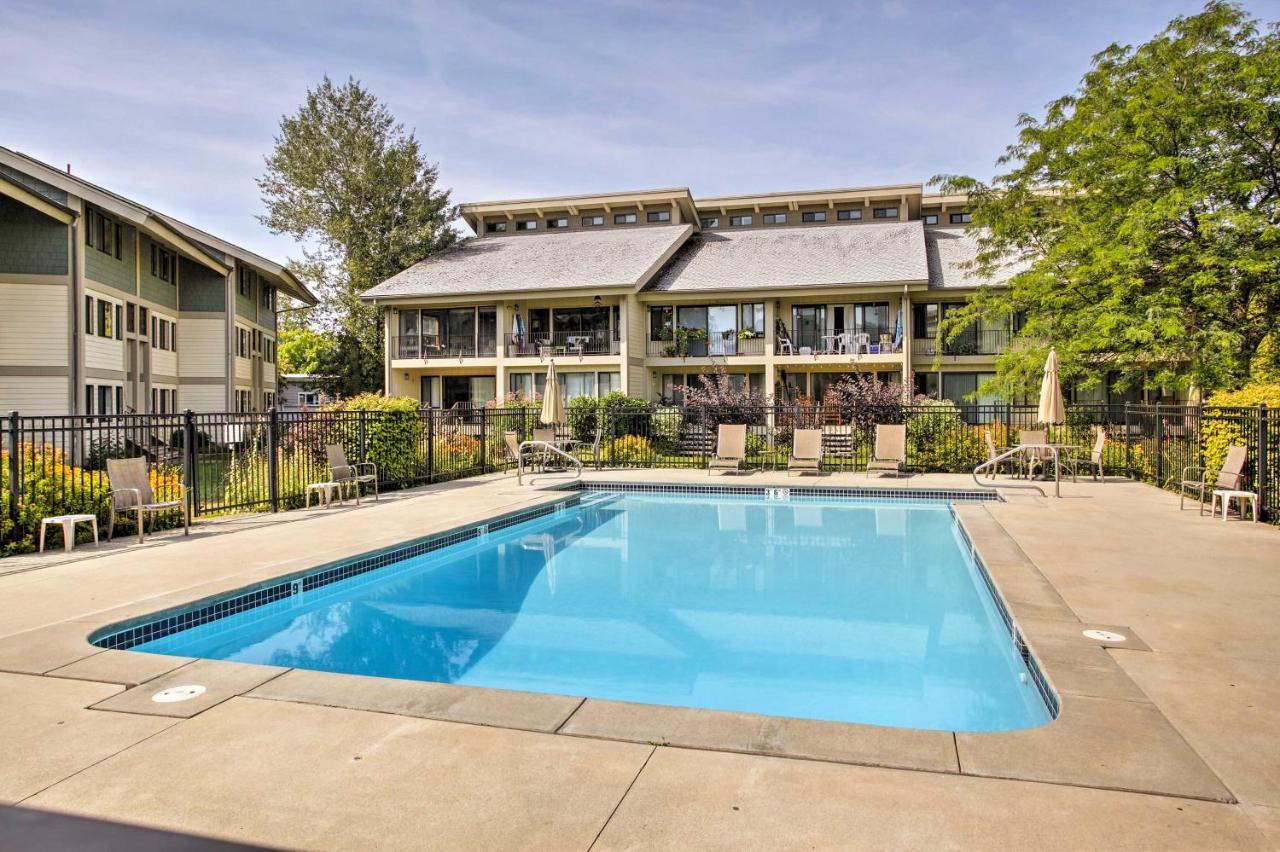 Lake Pend Oreille Condo With Porch And Mountain View! Sandpoint Exteriör bild